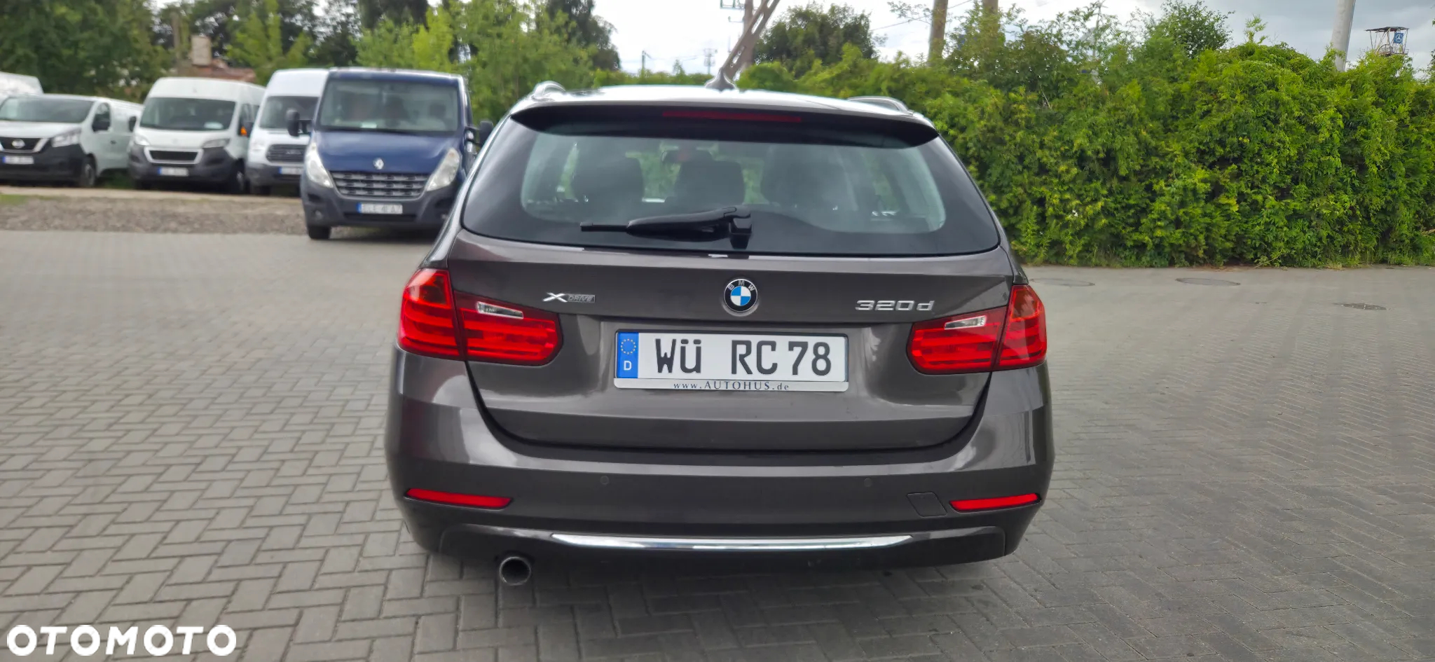 BMW Seria 3 320d Touring xDrive Sport Line - 14