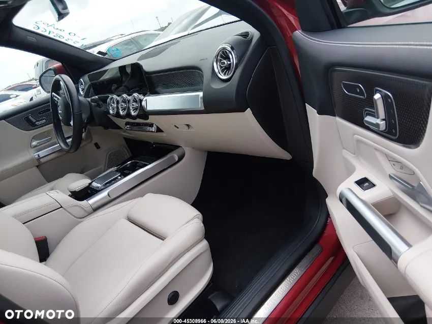 Mercedes-Benz GLB 250 4Matic 8G-DCT Style - 6
