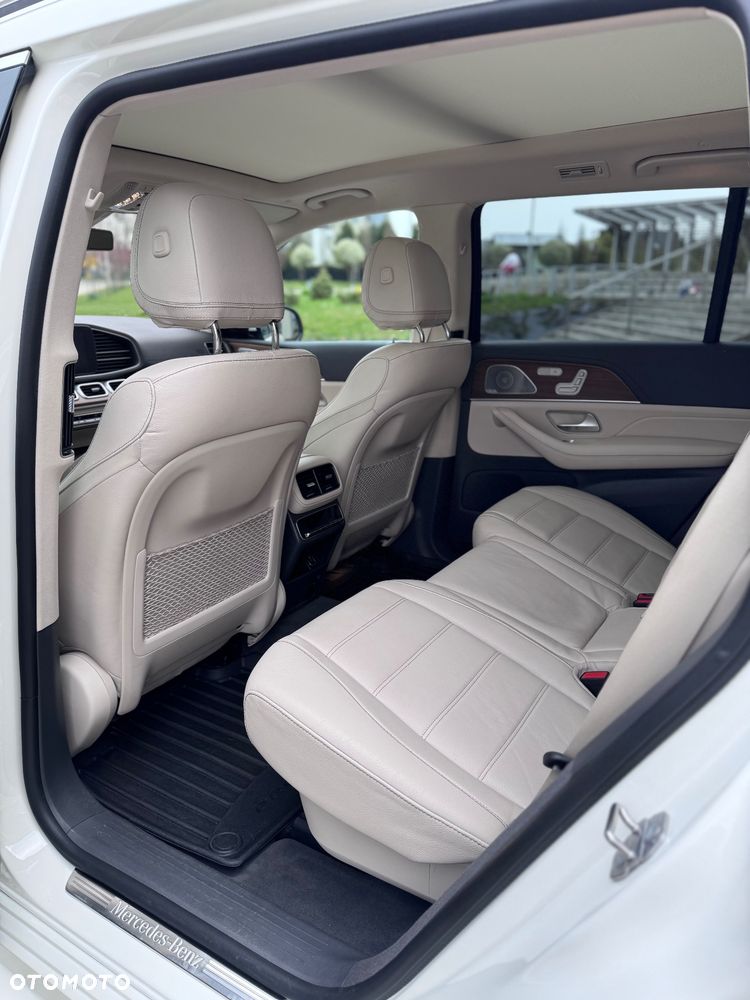 Mercedes-Benz GLS 400 d 4-Matic - 8