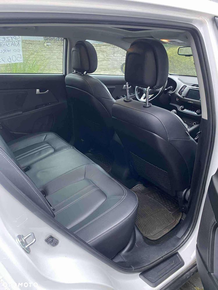 Kia Sportage 2.0 CRDI 2WD Spirit - 12