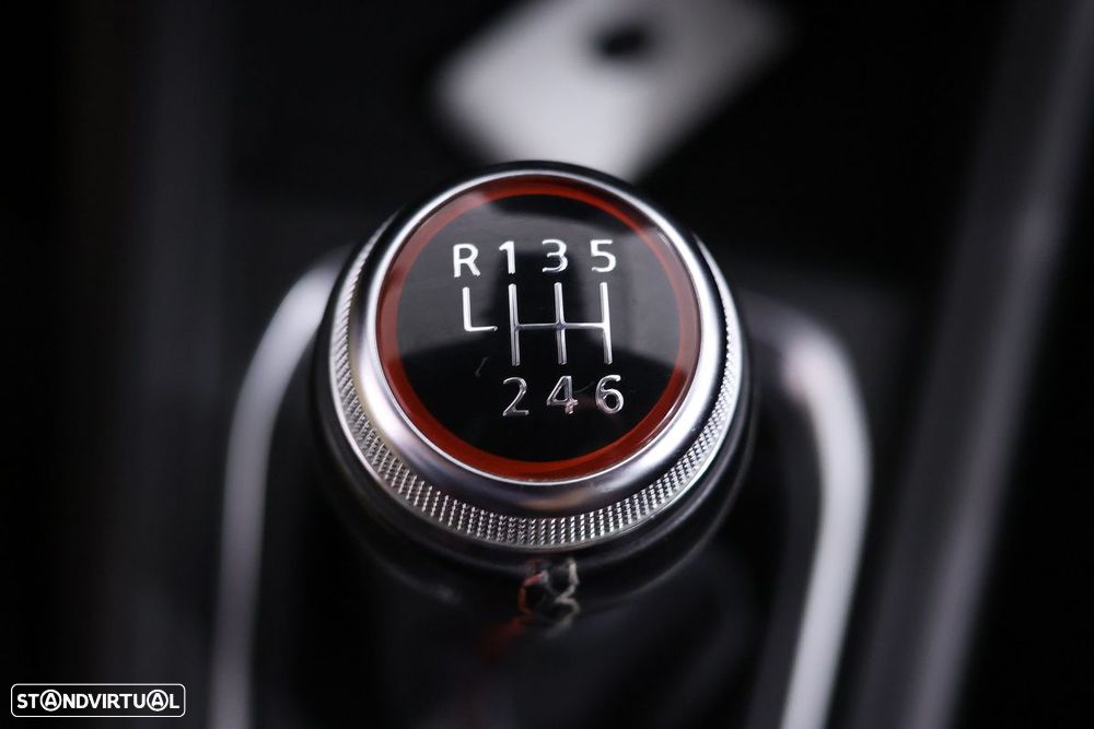 Renault Captur 1.0 TCe RS Line - 16