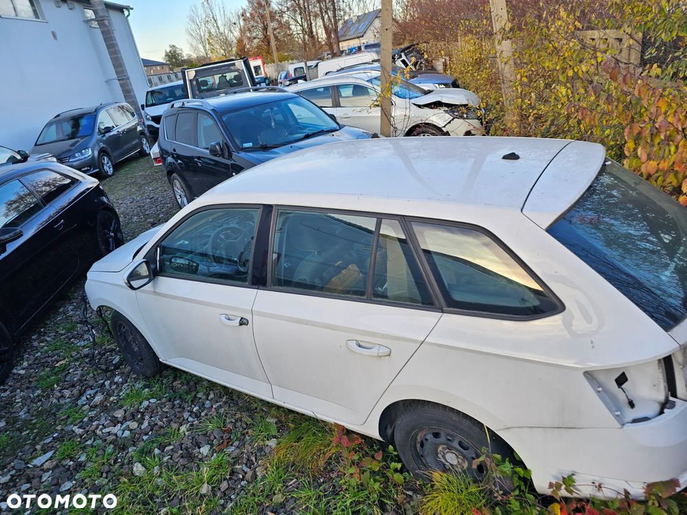 Skoda Fabia 1.0 Ambition - 3