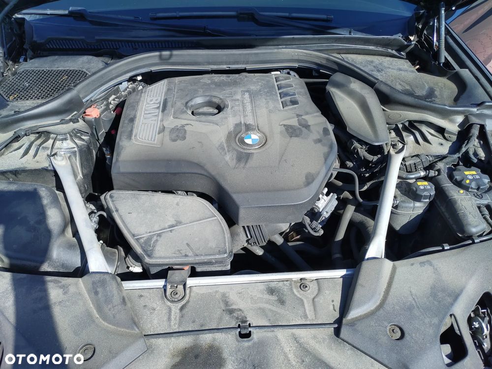 BMW Seria 5 530i GPF Luxury Line - 12