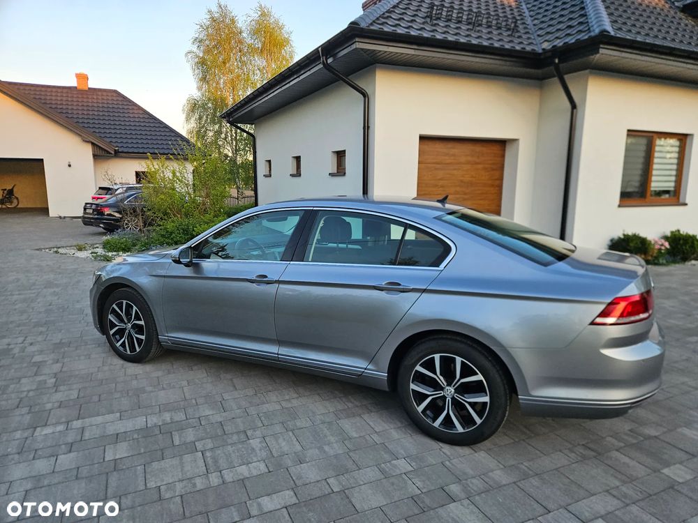 Volkswagen Passat 2.0 TDI SCR Comfortline DSG - 5