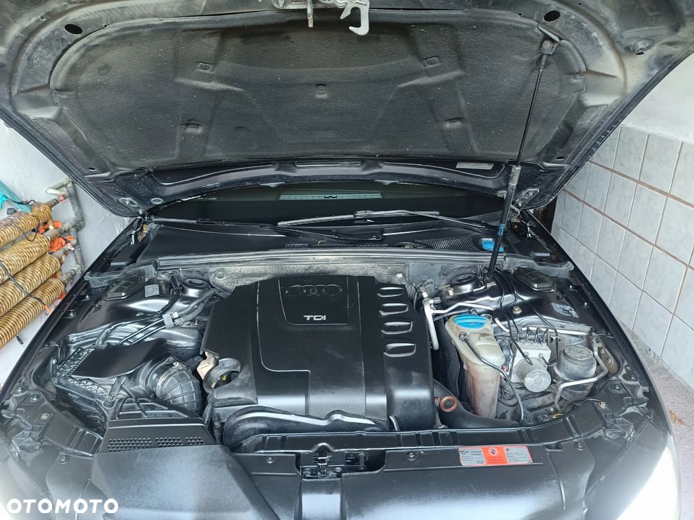 Audi A4 Avant 2.0 TDI - 30