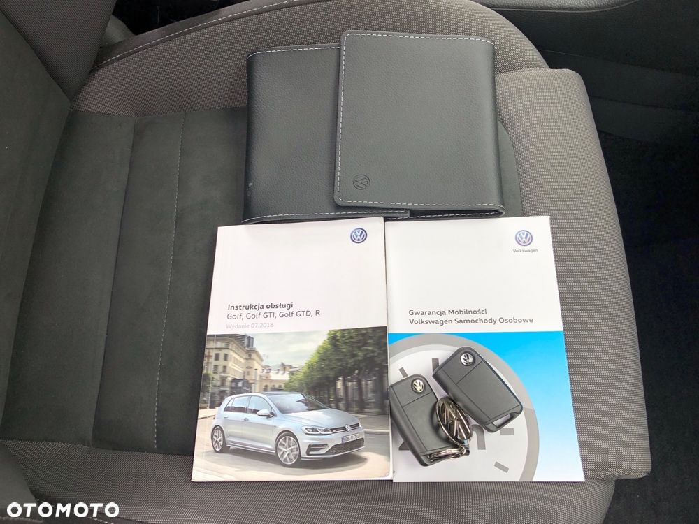 Volkswagen Golf 1.5 TSI BMT Comfortline - 39