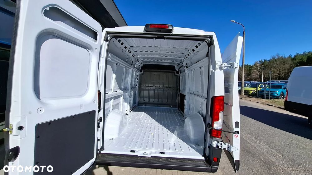 Opel Opel Movano Furgon L3H2 140KM MT6 DMC 3.5t - 6