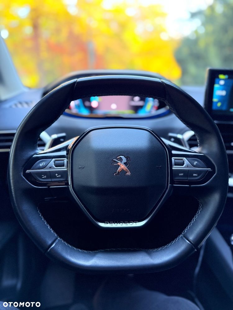 Peugeot 3008 1.6 PureTech Hybrid PHEV Allure Pack S&S EAT8 - 36