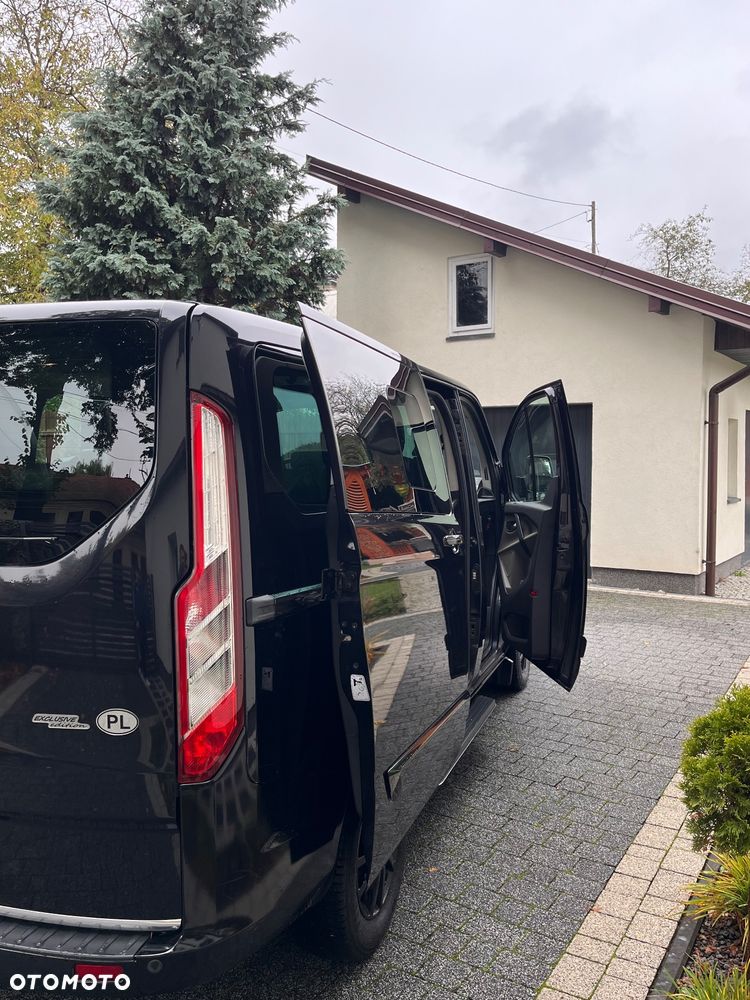 Ford Tourneo Custom - 20