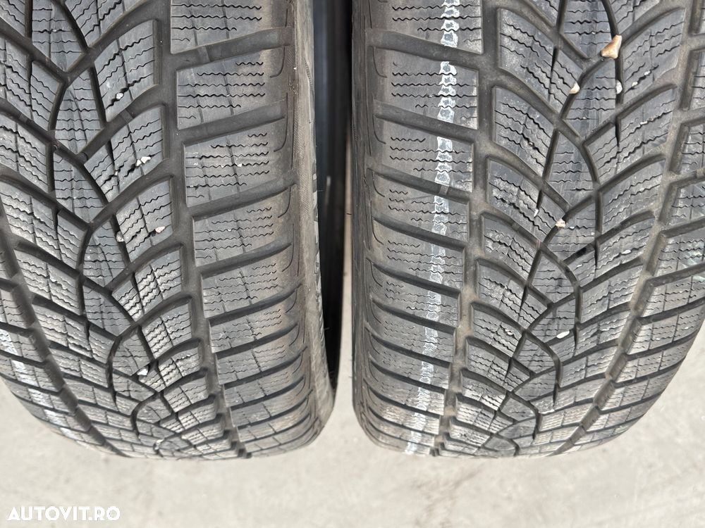Vând 2 anvelope 195/55/20 goodyear de iarnă ca noi - 4
