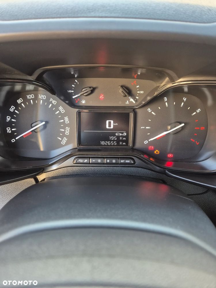 Toyota Proace City Long - 16