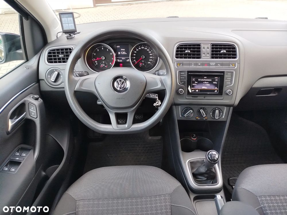 Volkswagen Polo 1.0 (Blue Motion Technology) Comfortline - 15