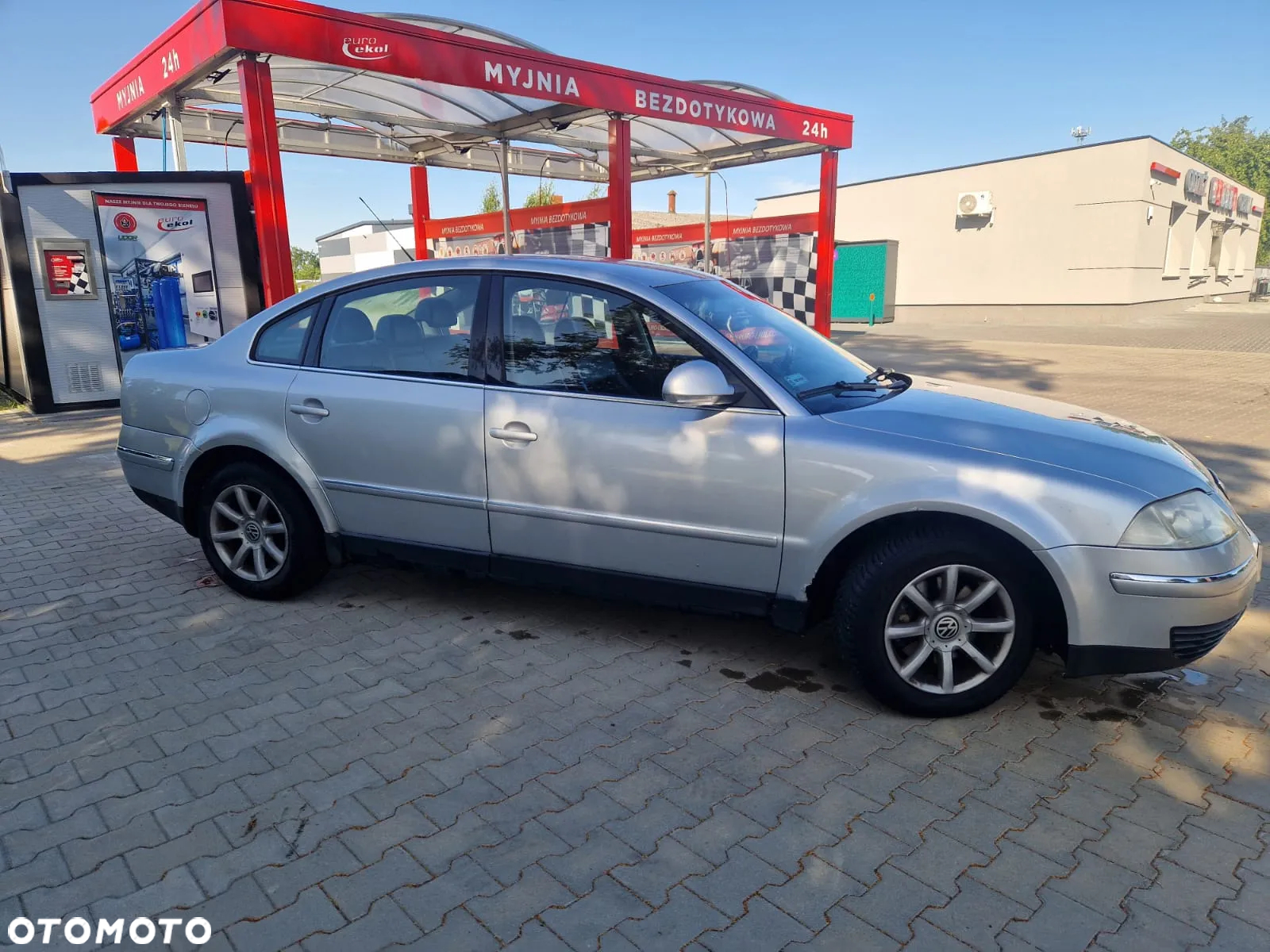 Volkswagen Passat 1.9 TDI Highline - 7