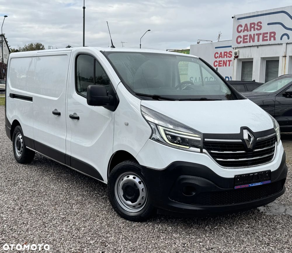 Renault Trafic - 12