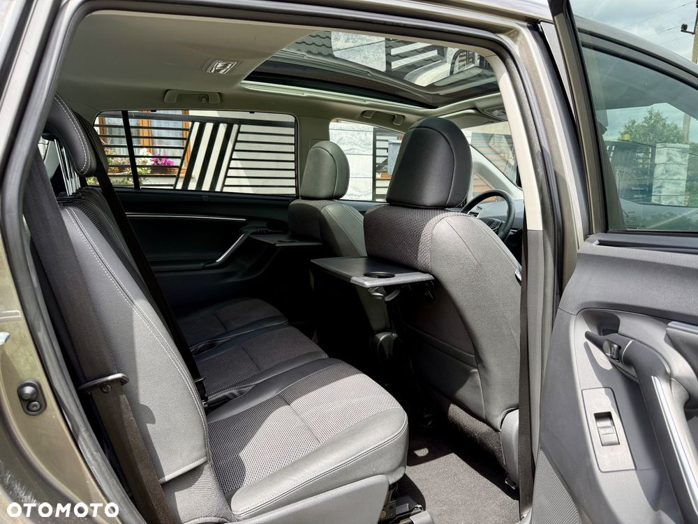 Toyota Verso 1.8 Prestige MS EU6 - 34