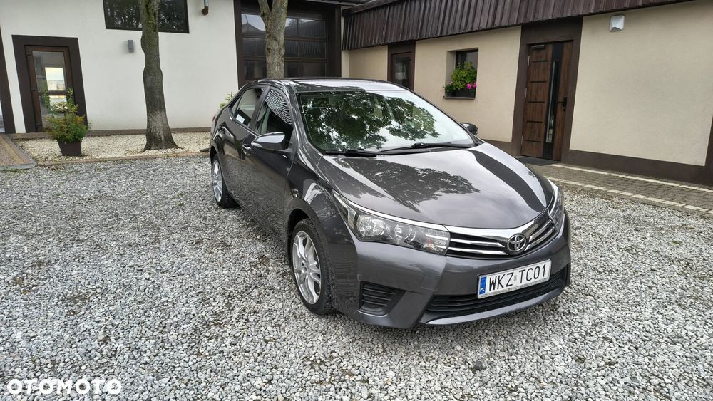 Toyota Corolla 1.6 Active - 5