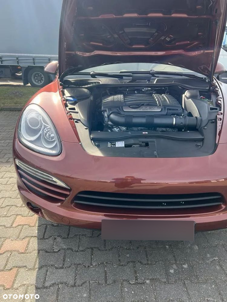 Porsche Cayenne Standard - 8