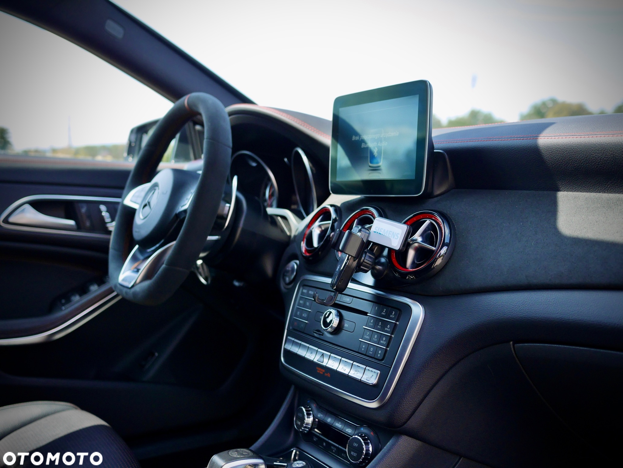 Mercedes-Benz CLA AMG 45 4-Matic - 18