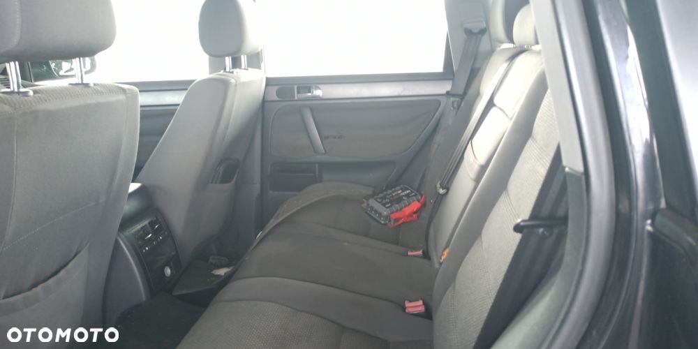 Volkswagen Touareg 2.5 R5 TDI DPF Perfect Tiptr - 14