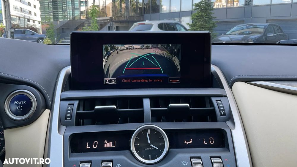 Lexus Seria NX 300h AWD Executive Plus - 14