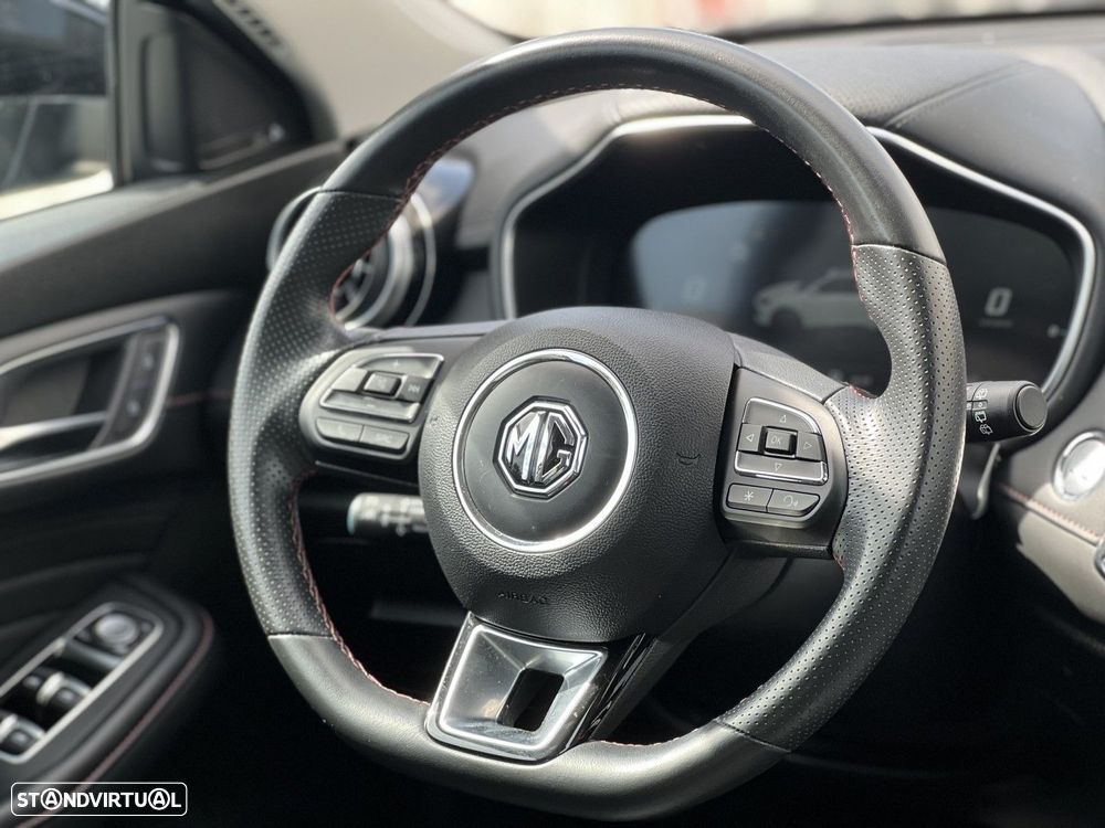 MG EHS 1.5 T-GDI Plug-in Hybrid Luxury - 16