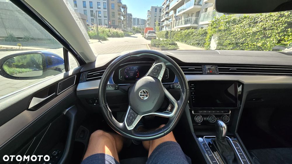 Volkswagen Passat 2.0 TSI Elegance DSG - 6