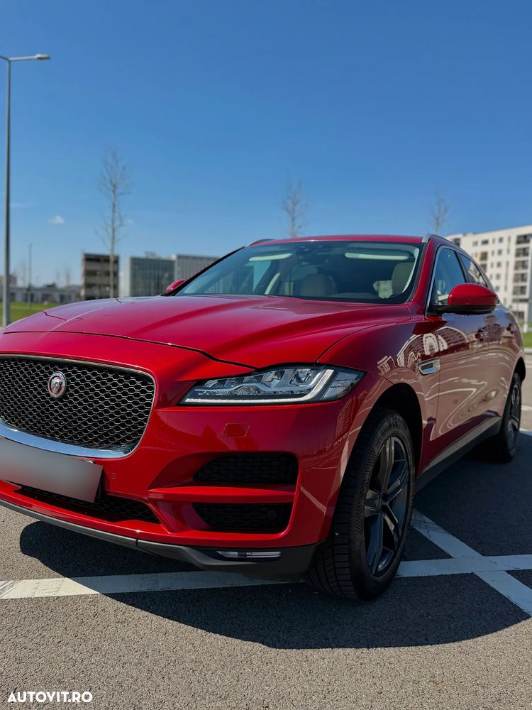 Jaguar F-Pace 25d AWD Pure - 8