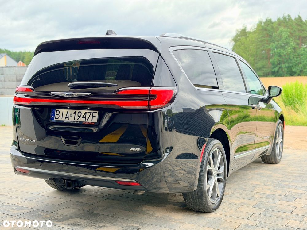 Chrysler Pacifica - 10