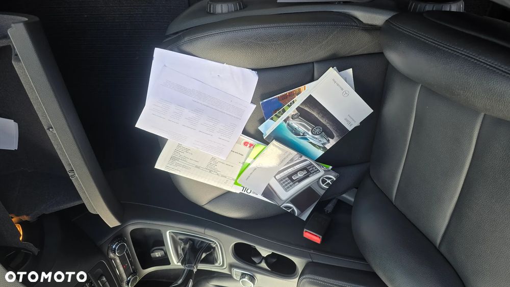 Mercedes-Benz Klasa B 180 - 8