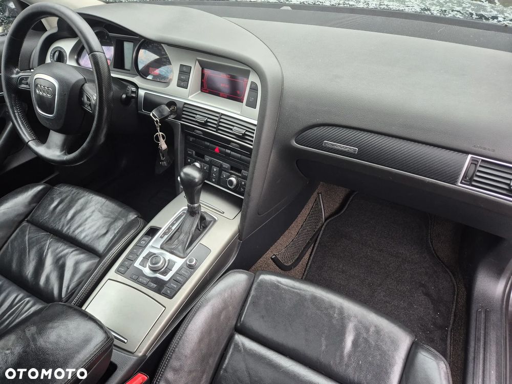 Audi A6 Allroad - 11