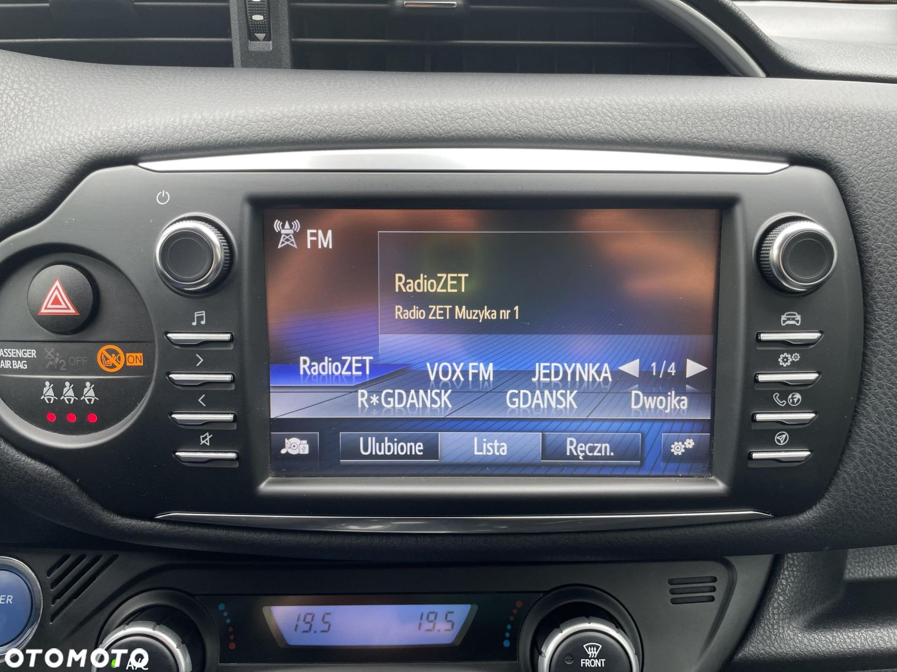 Toyota Yaris - 22
