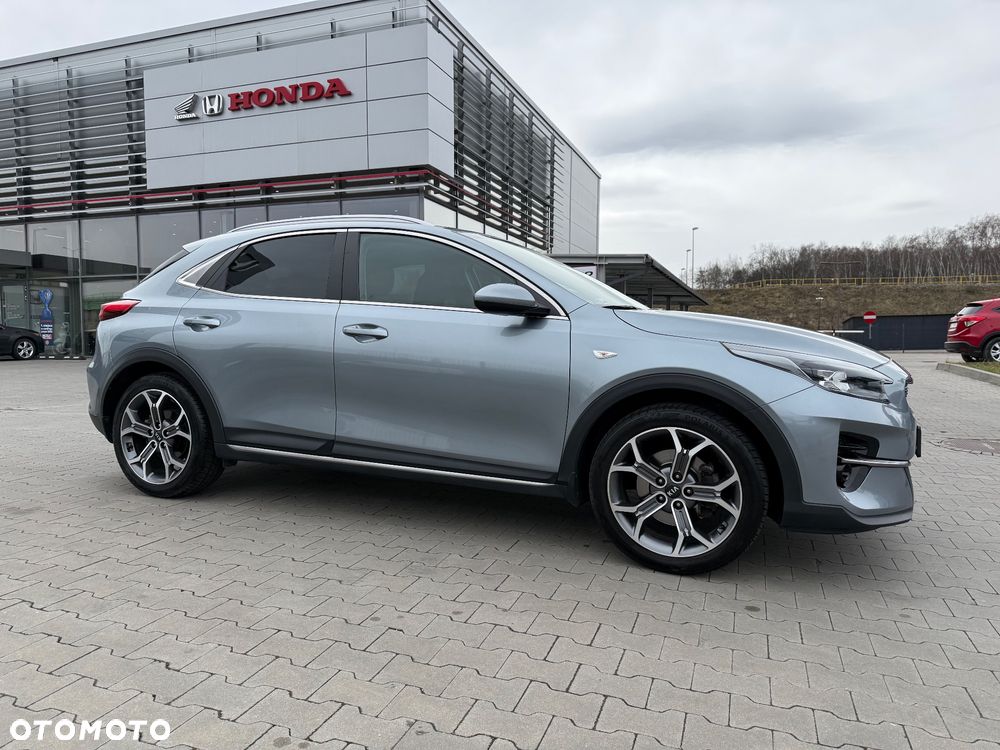 Kia XCeed 1.4 T-GDI M - 3