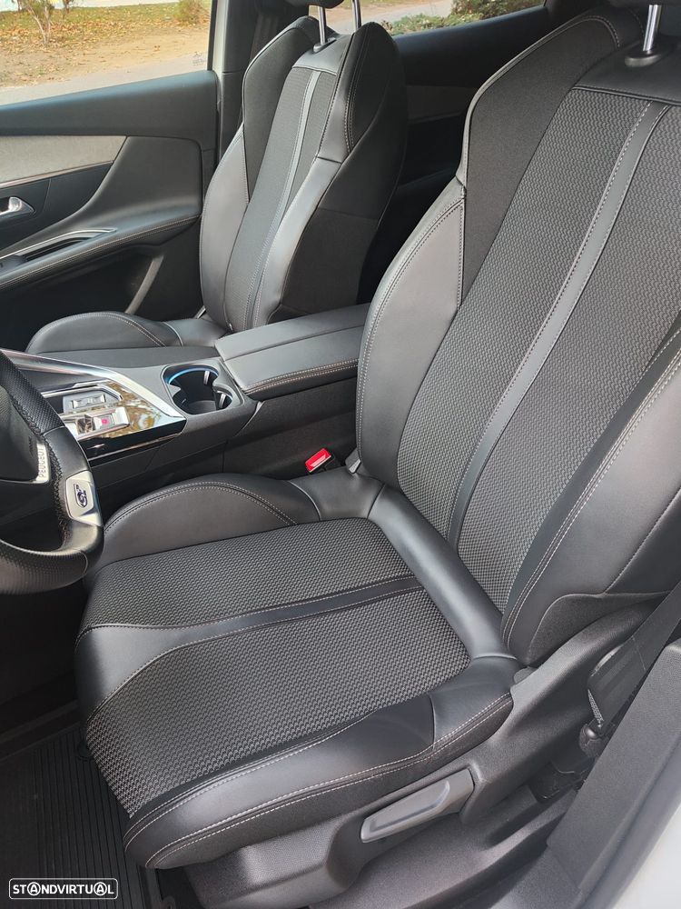 Peugeot 3008 1.5 BlueHDi GT Pack EAT8 - 20