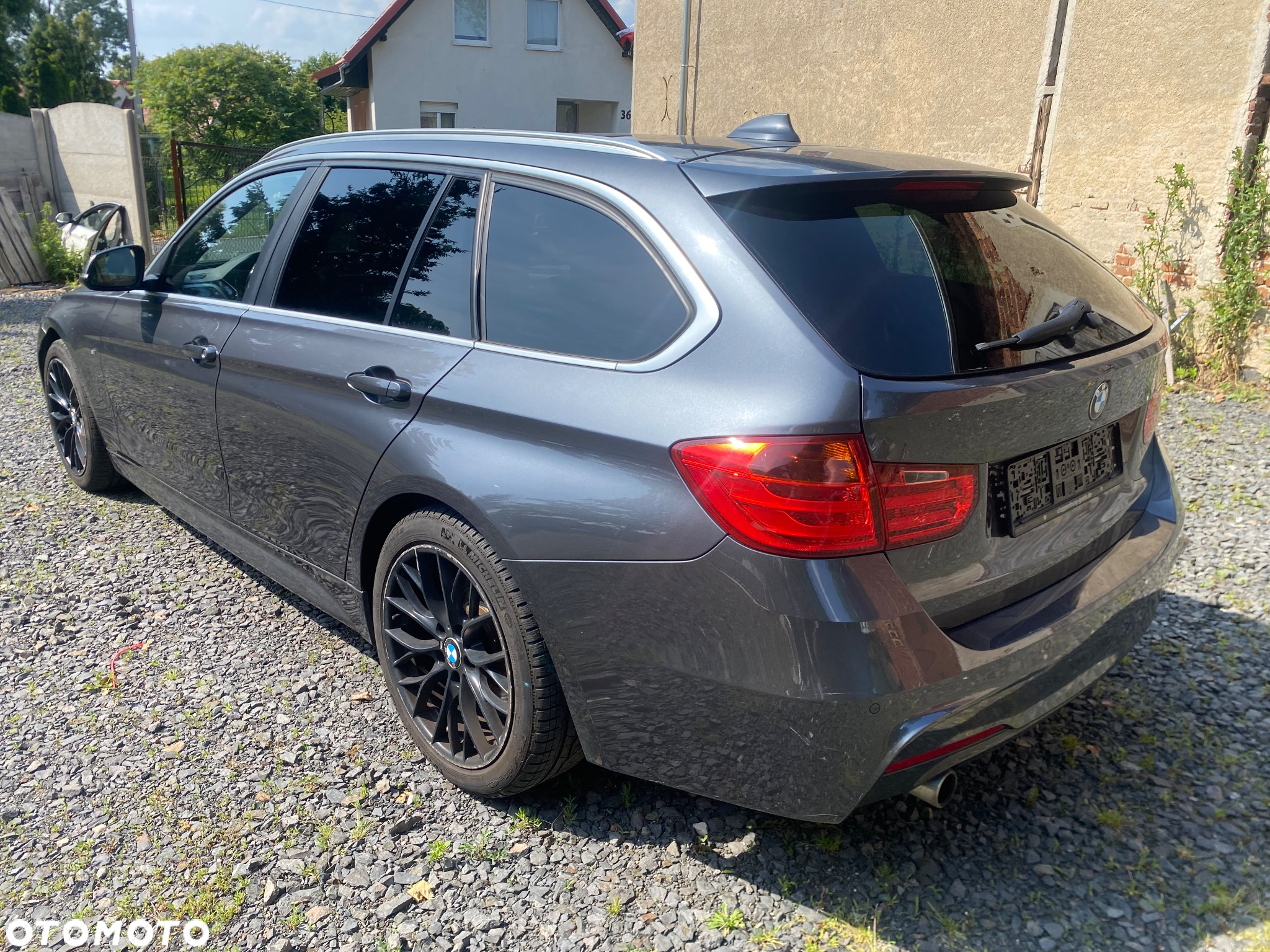 BMW Seria 3 320d Touring xDrive Sport-Aut - 4