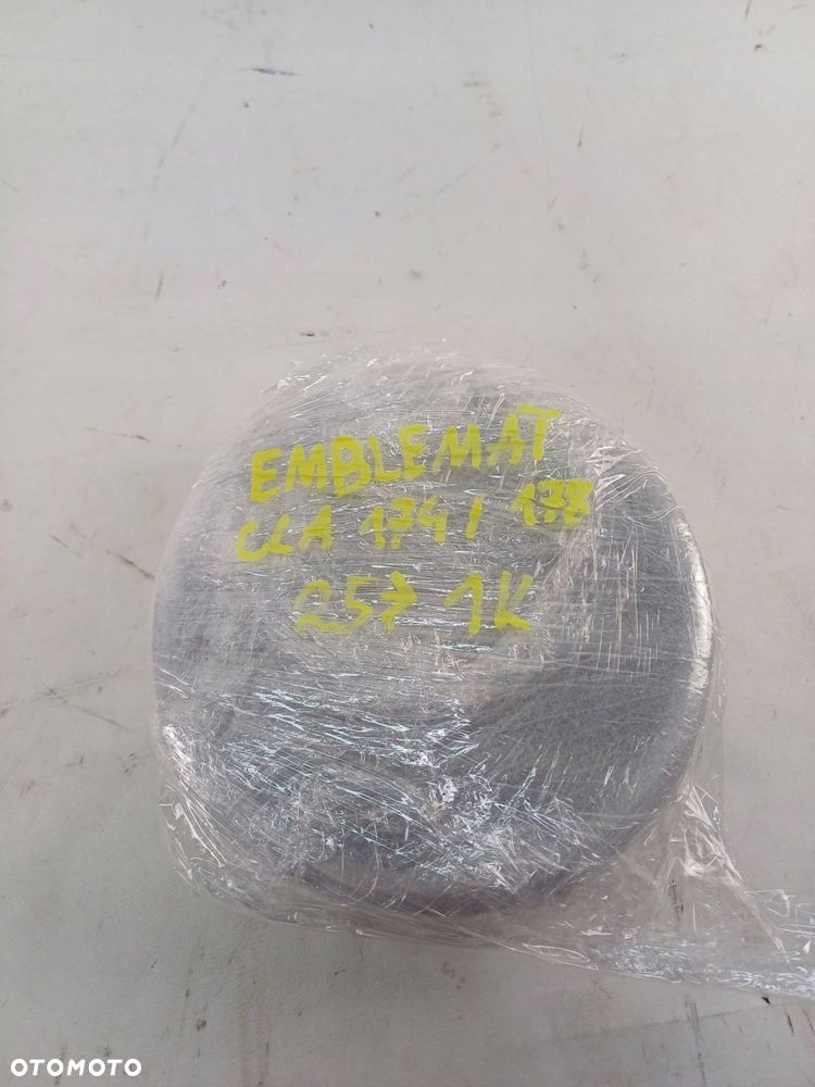 emblemat zderzaka przód znaczek przedni cla iii w174 w178 25- a0008885400 - 10