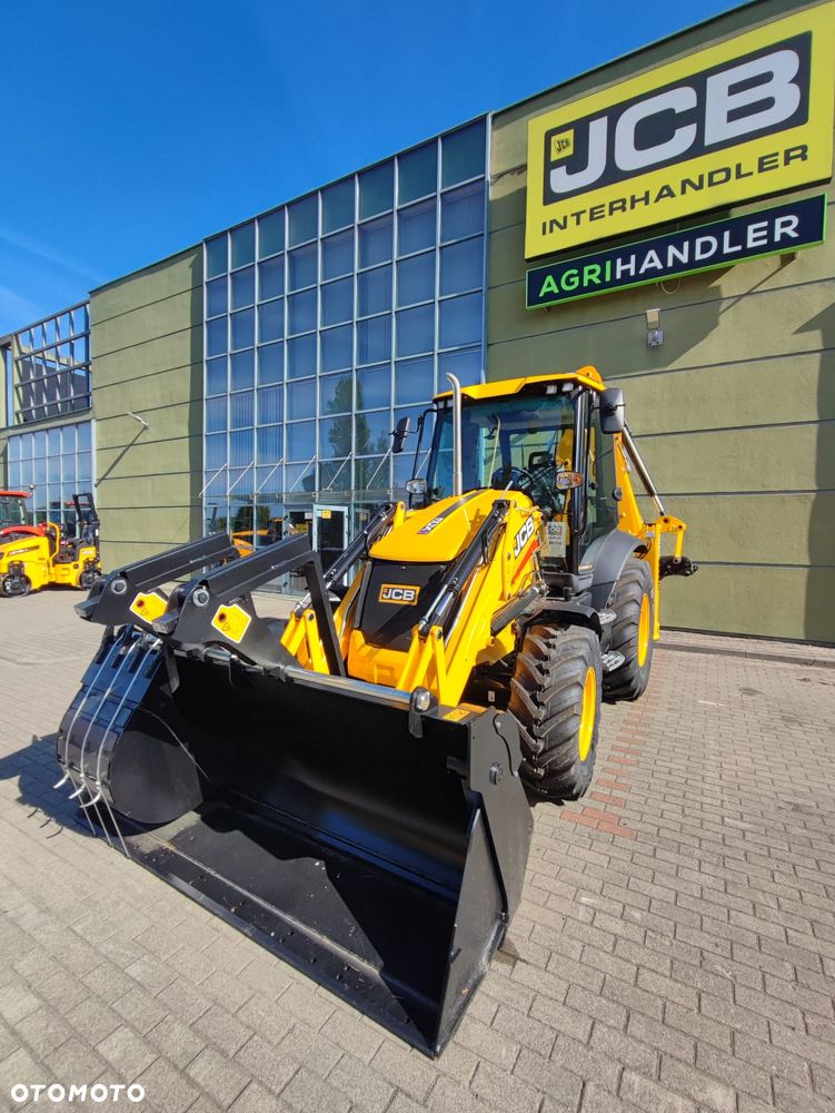 JCB 3CX Plus EH - 26