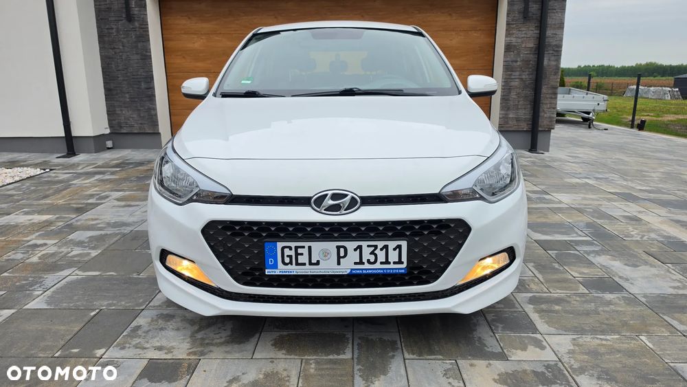 Hyundai i20 1.2 Intro Edition - 4