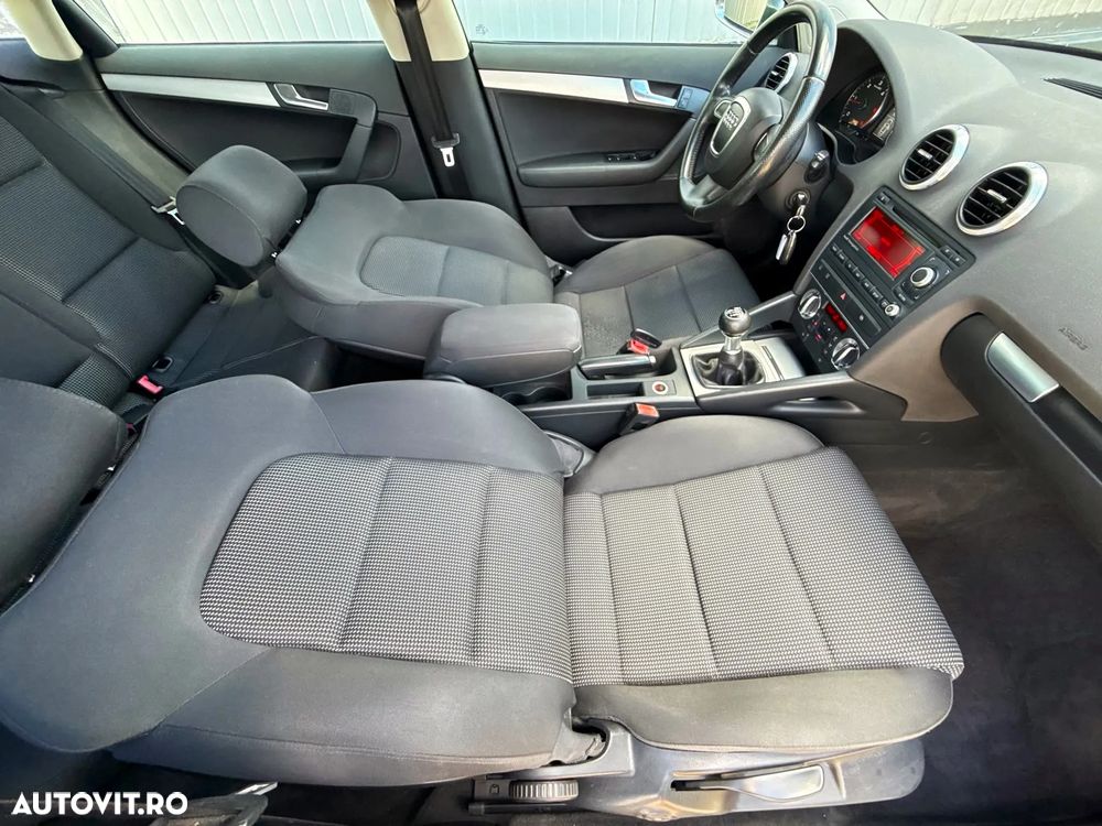 Audi A3 Sportback 2.0 TDI Attraction - 19