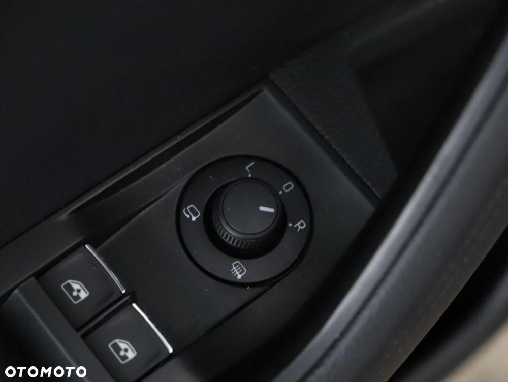 Skoda Superb 2.0 TSI 4x4 L&K DSG - 17