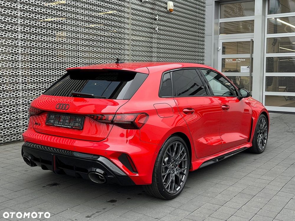 Audi RS3 Sportback - 4
