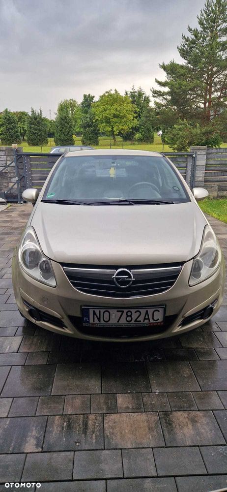Opel Corsa - 4