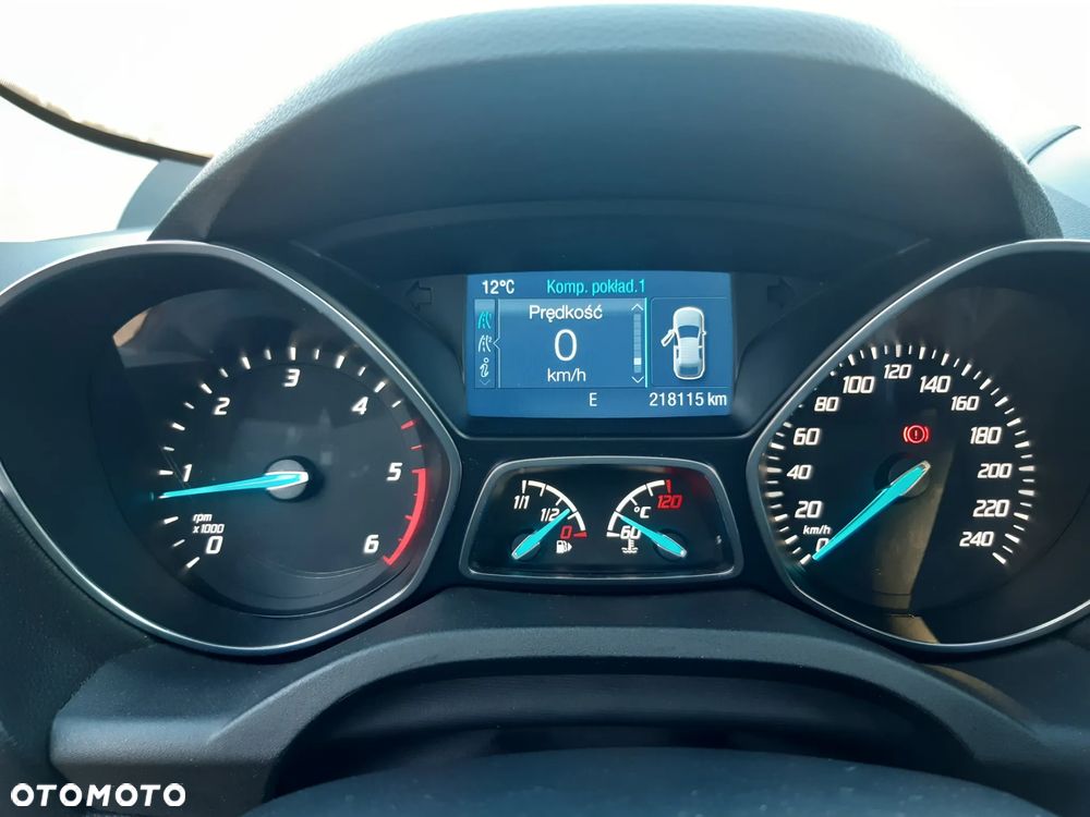 Ford Kuga 2.0 TDCi 4x4 Titanium - 9