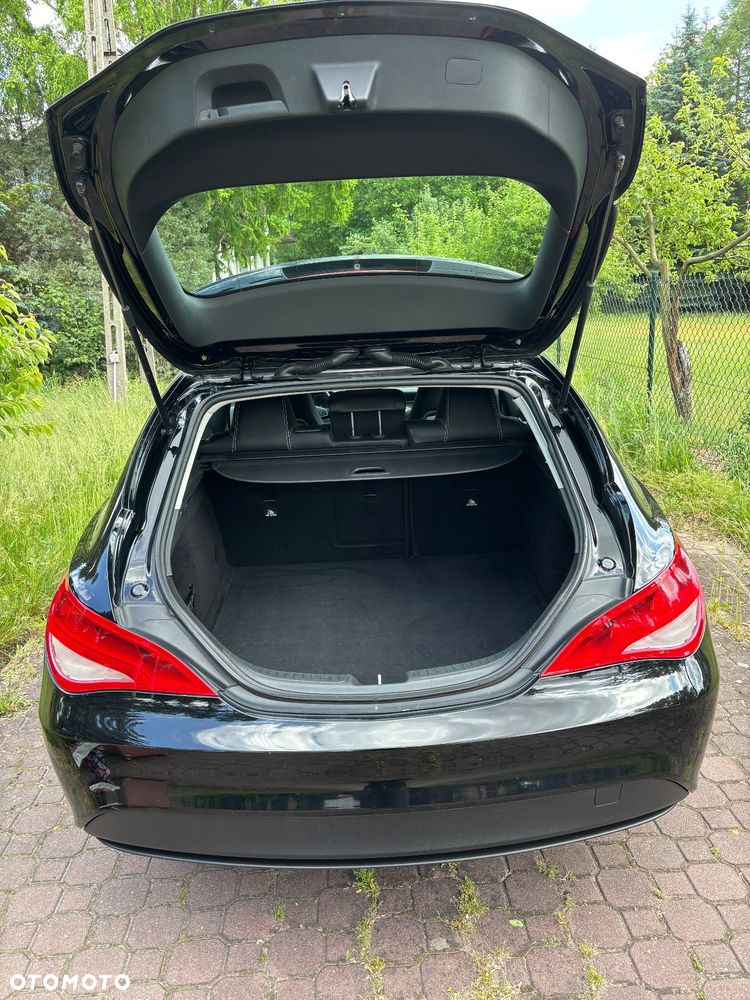 Mercedes-Benz CLA 180 d - 7