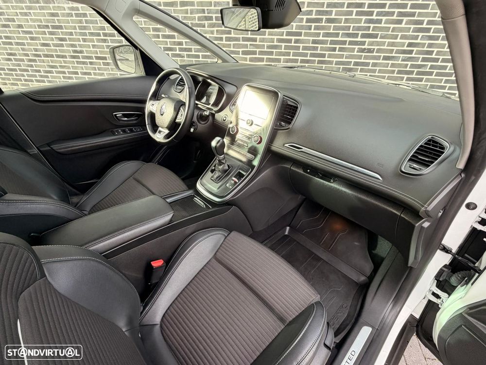 Renault Grand Scénic - 12