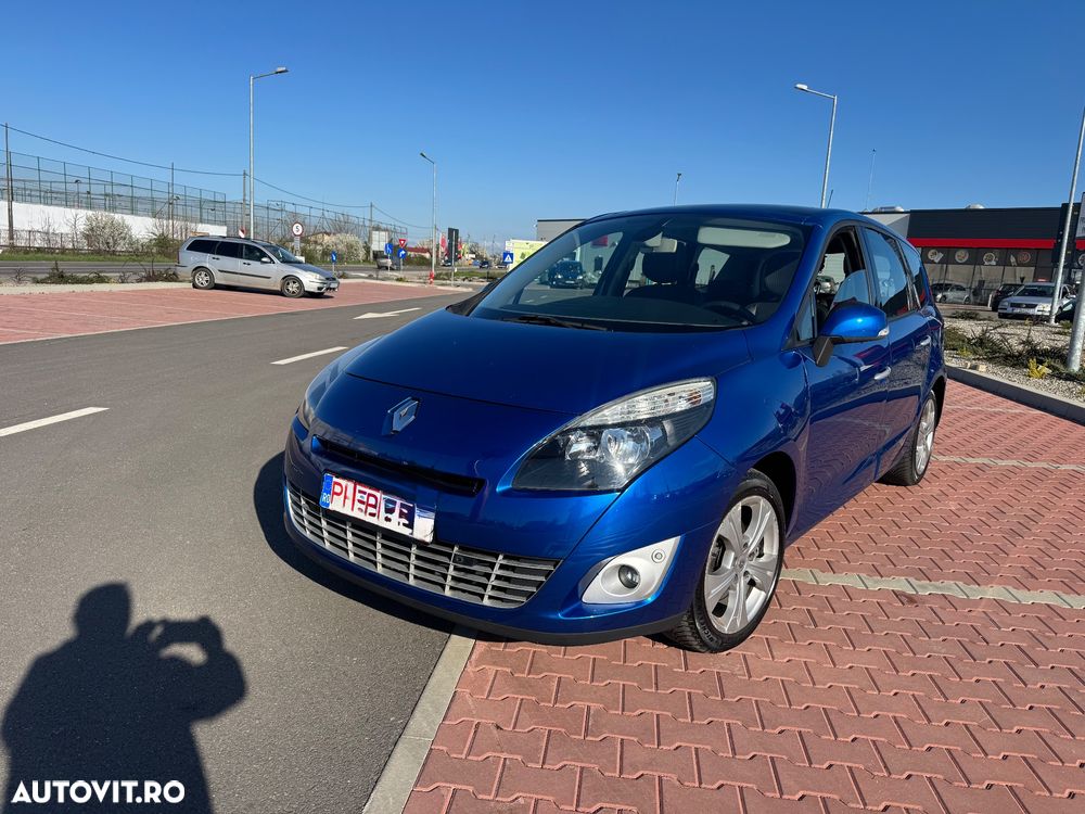Renault Scenic - 8