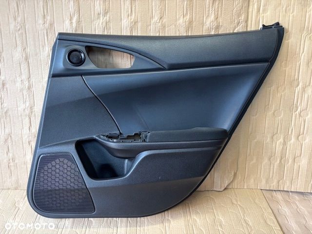 HONDA CIVIC X BOCZEK TAPICERKA PRAWY TYLNY TYŁ 2017-2021r. - 1