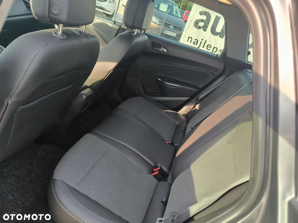 Opel Astra 1.7 CDTI DPF Color Edition - 12
