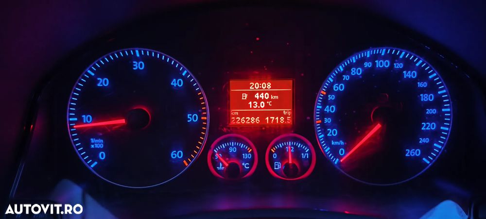 Volkswagen Golf 1.9 TDI Comfortline - 9