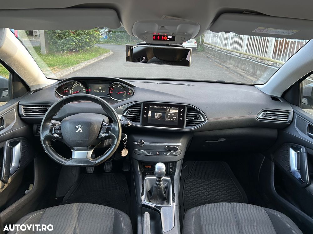 Peugeot 308 1.6 e-HDI FAP STT Active - 6