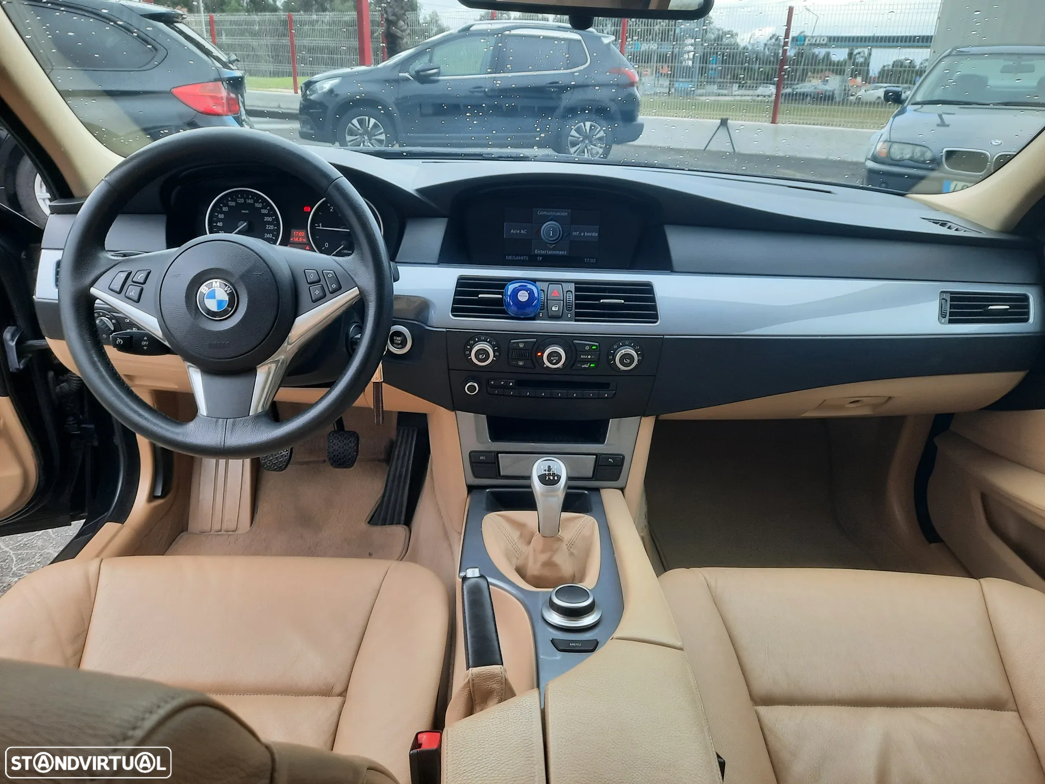 BMW 520 d Touring Executive - 27
